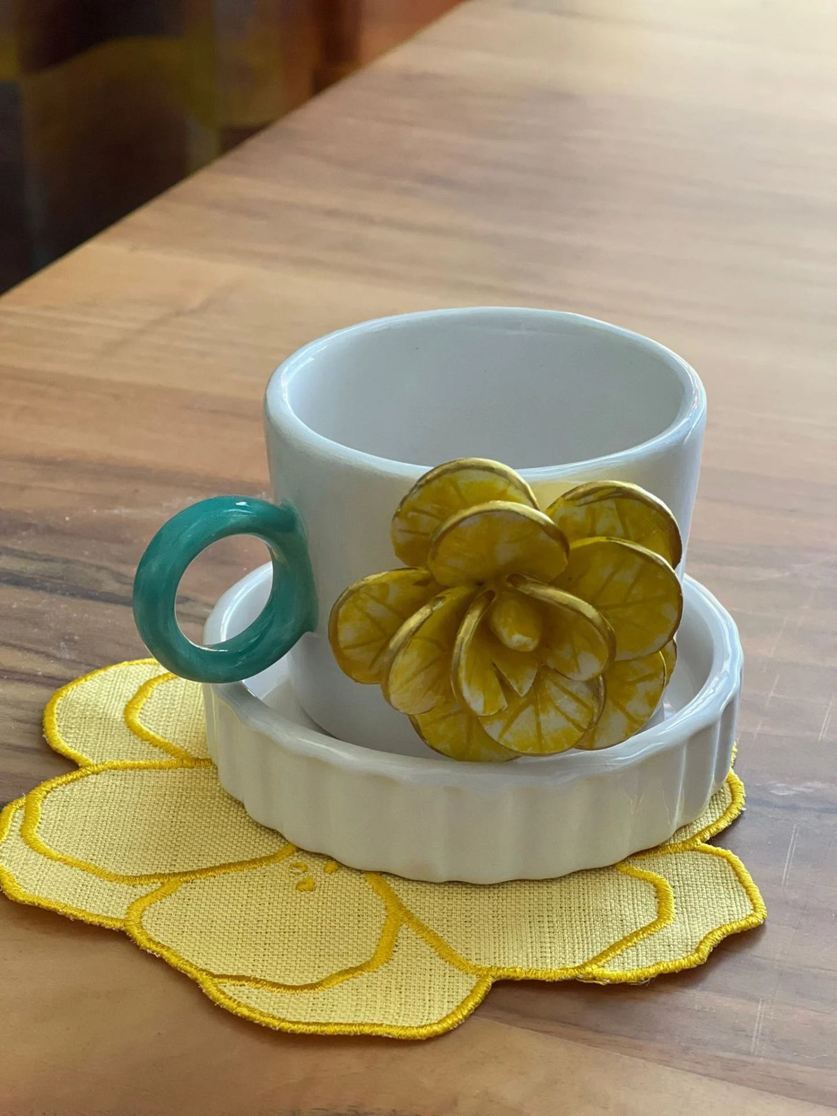 With Yellow Rose Cup Mug Baınt