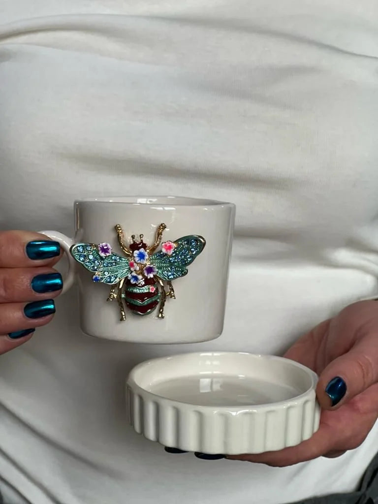 Turquoise Bee Cup