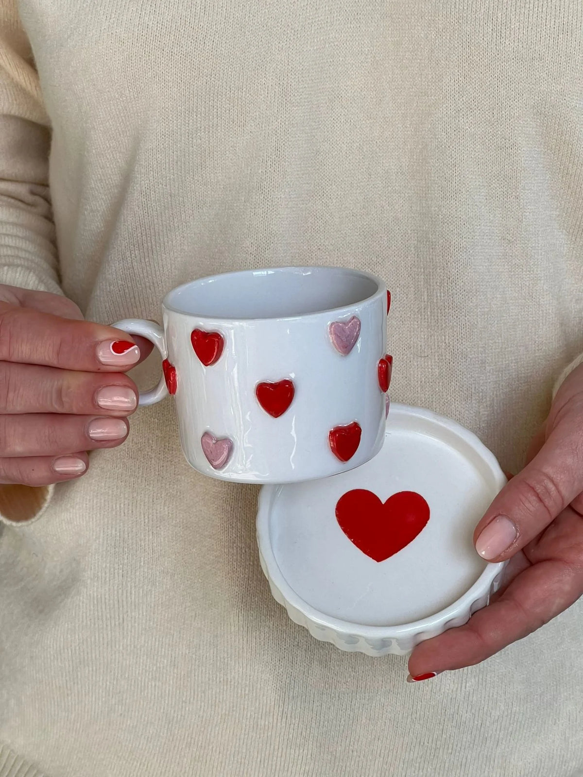 Meggdecor Pink Red Heart Mug